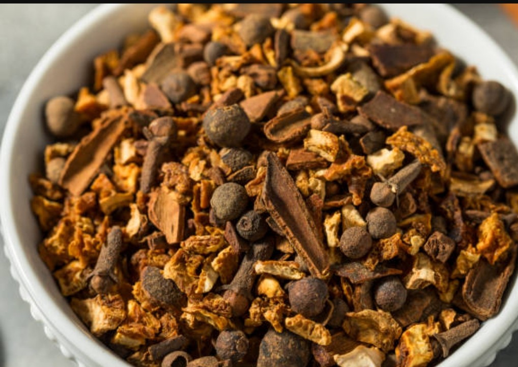Mulling Spices — A Hearthside Apothecary Blend
