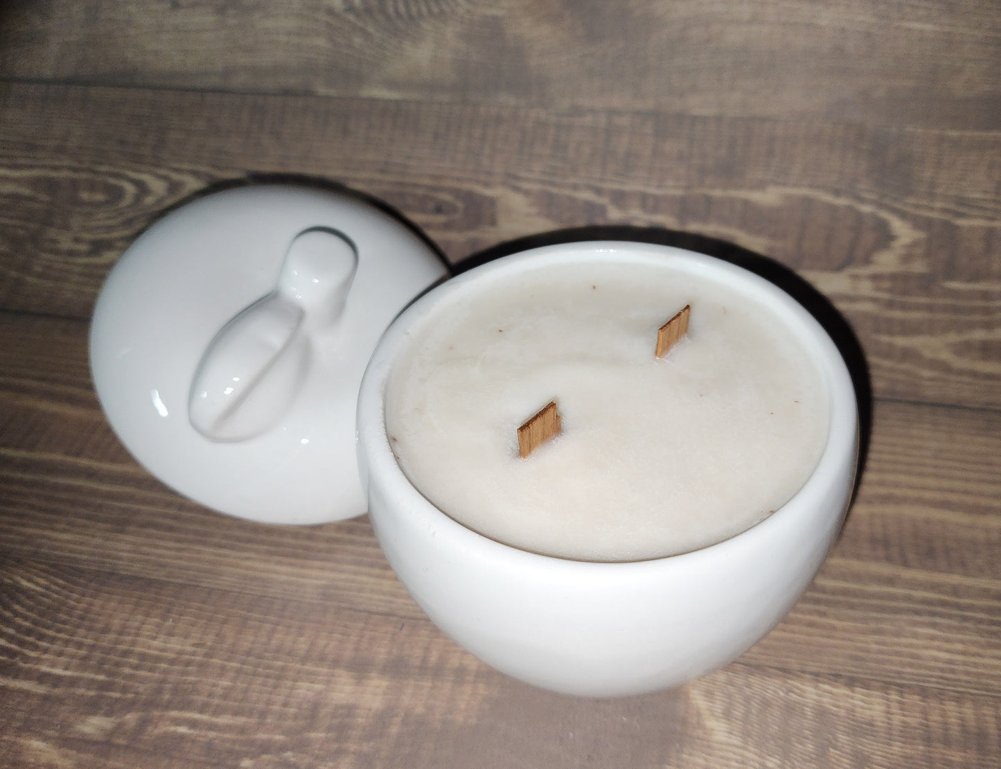Highly Scented Artisan Candle