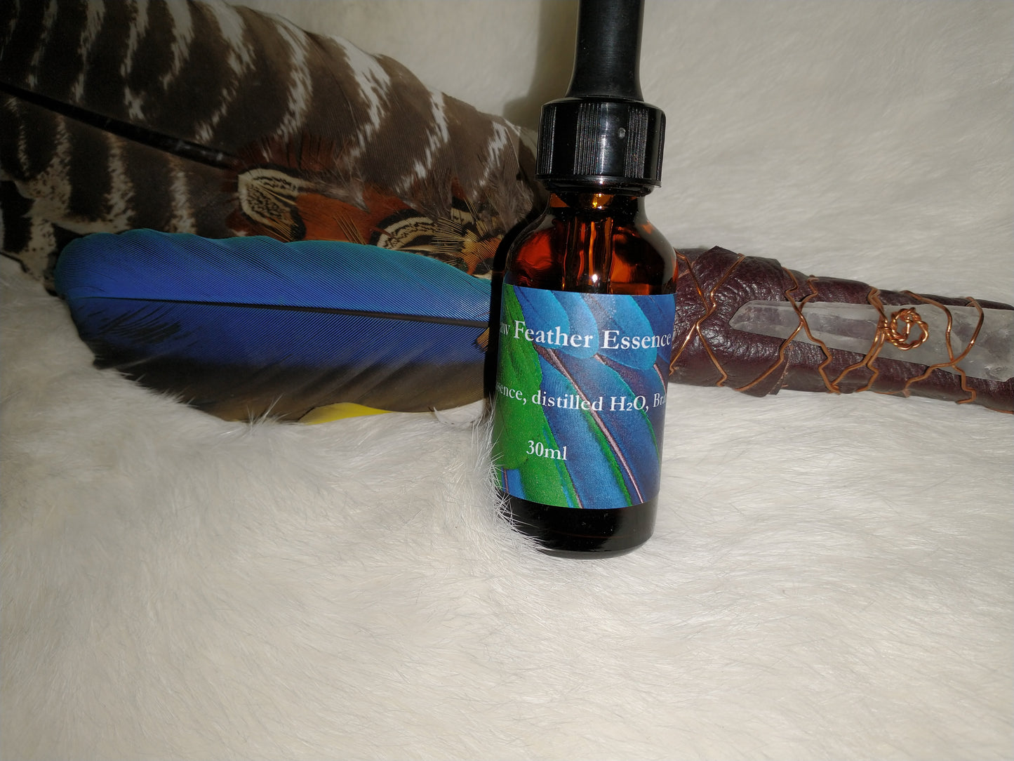 Macaw Feather Essence