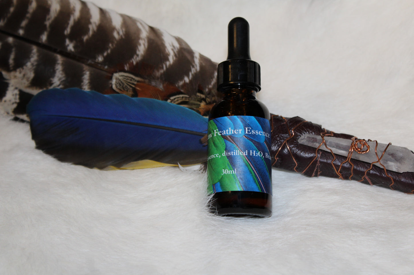 Macaw Feather Essence