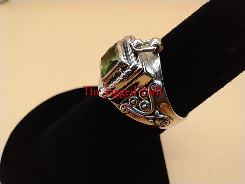 Peridot Poison Ring & Flying Ointment Leo Birthstone Vintage Sterling Silver