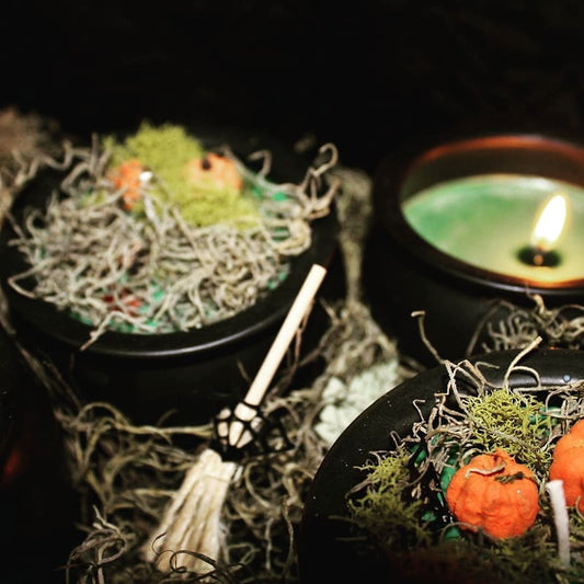 Witches Cauldron Candle