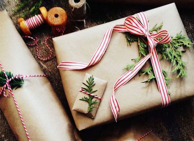 Gift wrapping services